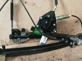 Стъклоповдигач преден десен Alfa Romeo Mito 2008-2018 , снимка 1