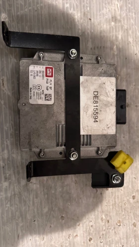        / ECU /    DR 6.0 - DE815594 / 1001086 / DE815033-4