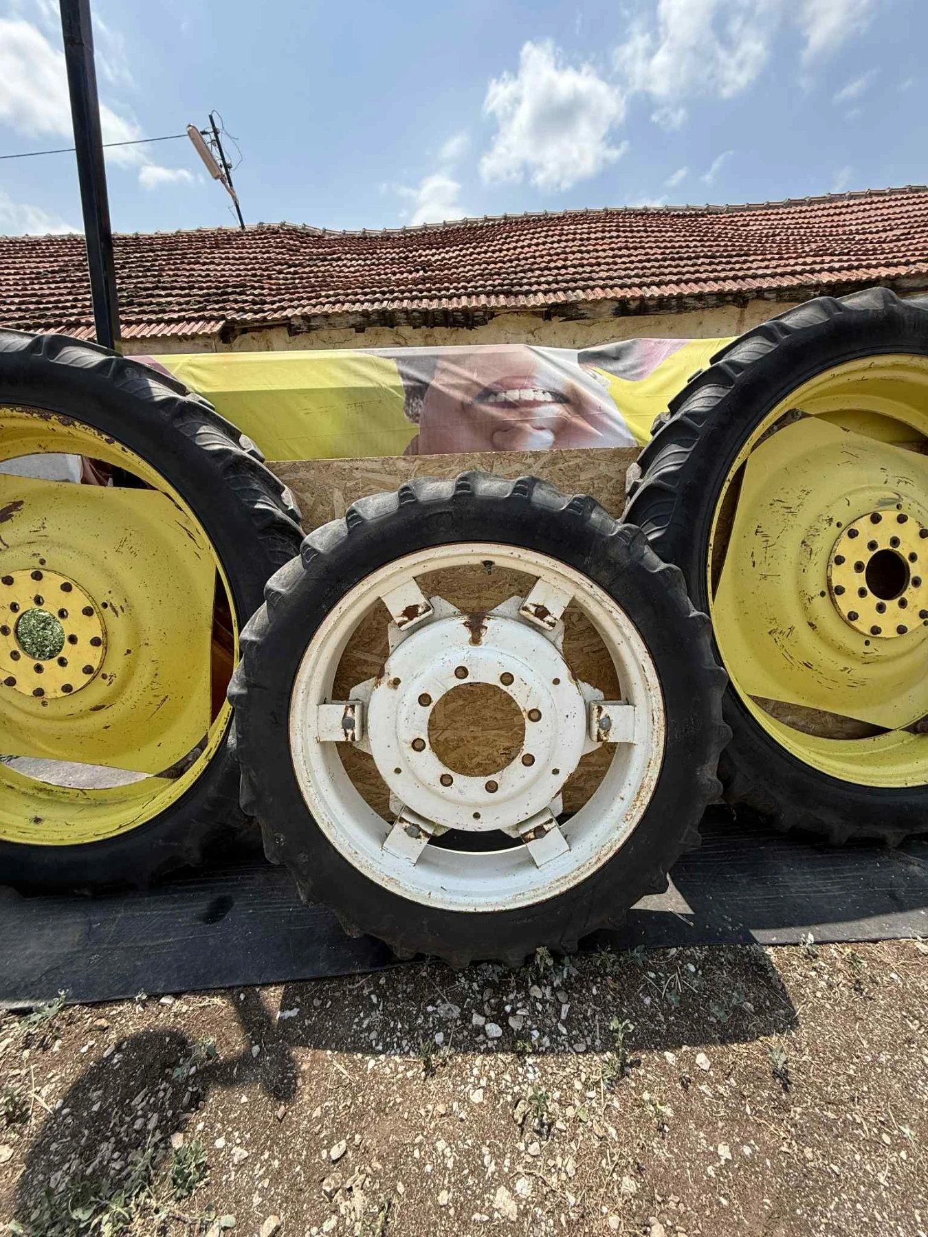    270/95R28 | Mobile.bg   2