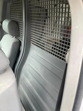 VW Caddy 1.9 105hp, снимка 12