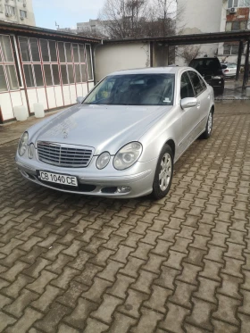 Mercedes-Benz E 200 компресор, снимка 12