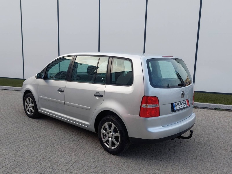 VW Touran 1.9TDI(105)* НОВ ВНОС* , снимка 5 - Автомобили и джипове - 46296550