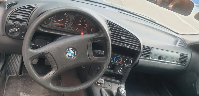 BMW 318 M40b18, снимка 8 - Автомобили и джипове - 47464790