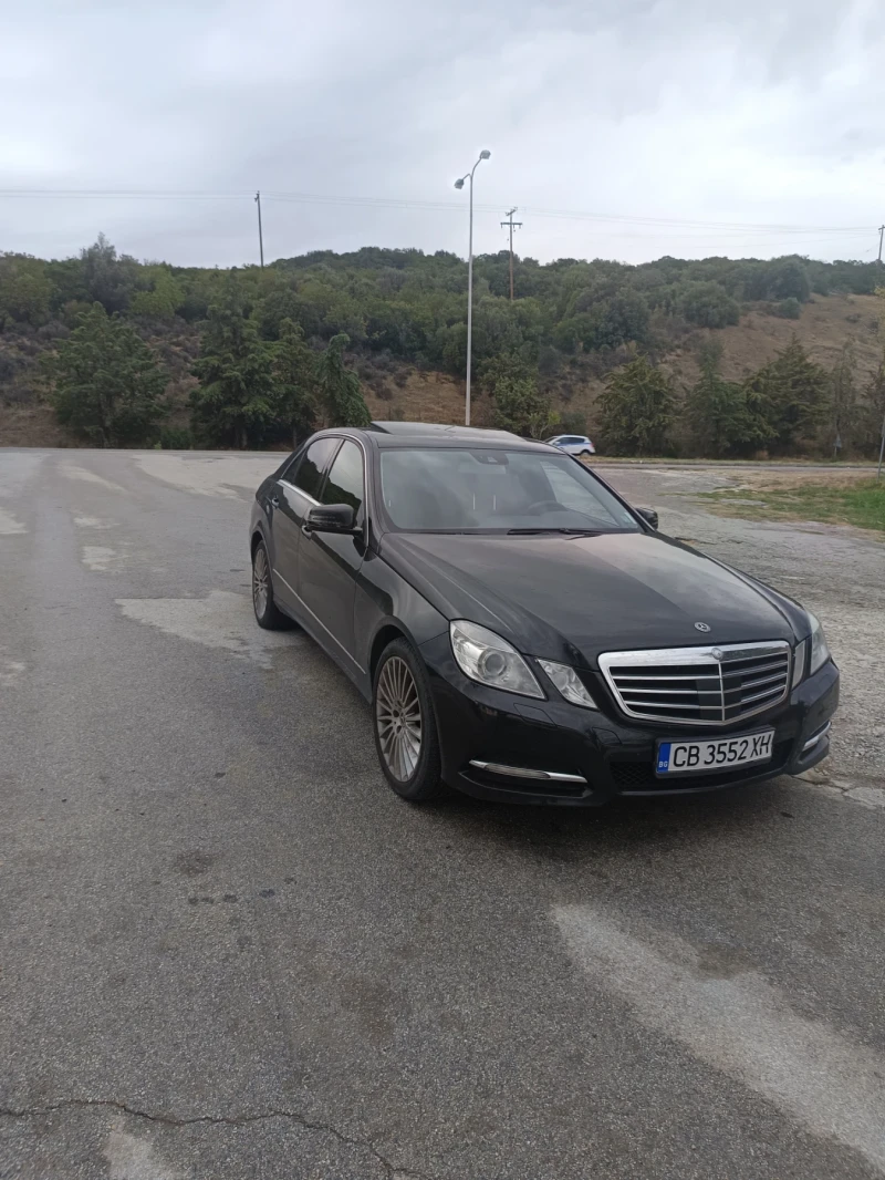 Mercedes-Benz E 500, снимка 1 - Автомобили и джипове - 47708874