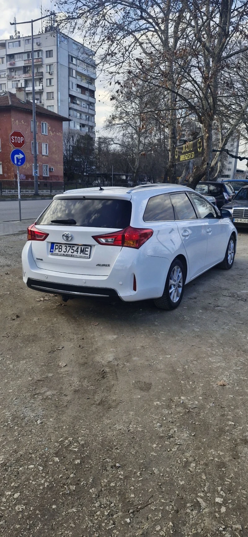 Toyota Auris 2.0D4D 124к.с. Навигация, Камера, Под.седалки, снимка 8 - Автомобили и джипове - 48881676