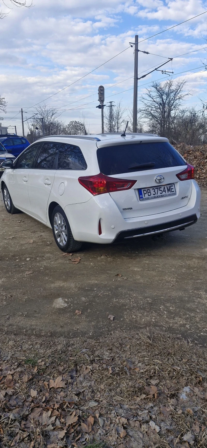 Toyota Auris 2.0D4D 124к.с. Навигация, Камера, Под.седалки, снимка 7 - Автомобили и джипове - 48881676