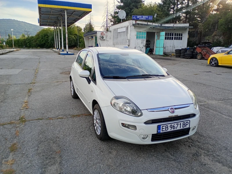 Fiat Punto, снимка 4 - Автомобили и джипове - 52486571