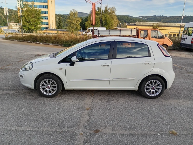Fiat Punto, снимка 2 - Автомобили и джипове - 52486571