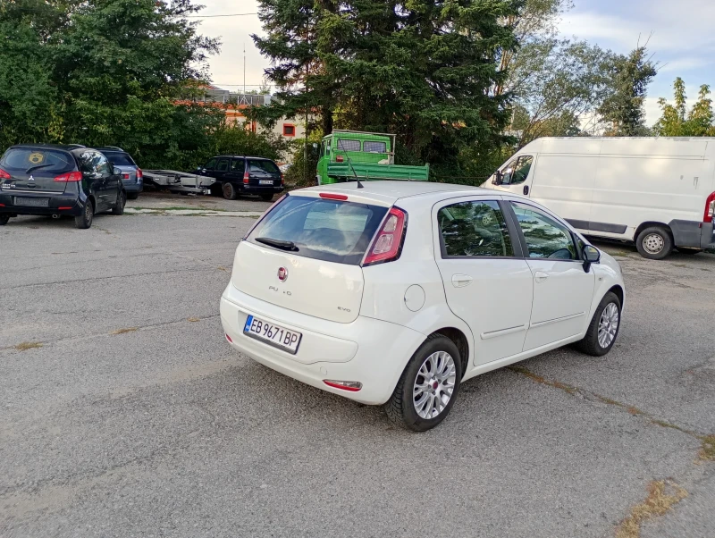 Fiat Punto, снимка 6 - Автомобили и джипове - 52486571