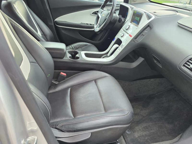 Chevrolet Volt Premier/ Plug-In Хибрид/Лизинг, снимка 14 - Автомобили и джипове - 52145637