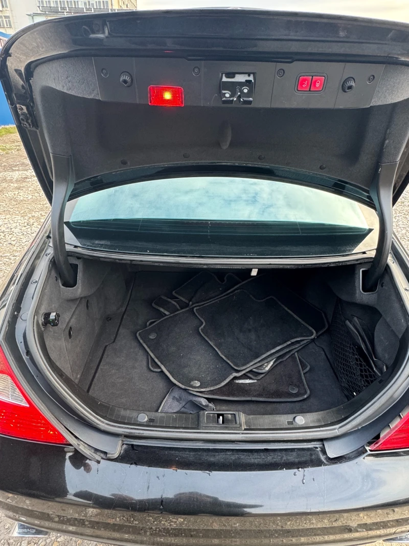 Mercedes-Benz CLS 500 AMG, снимка 14 - Автомобили и джипове - 53086814