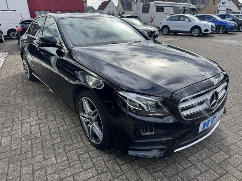Mercedes-Benz E 350 AMG-Line Pano/Multi/LED 8500  първоначални , снимка 3 - Автомобили и джипове - 53216208