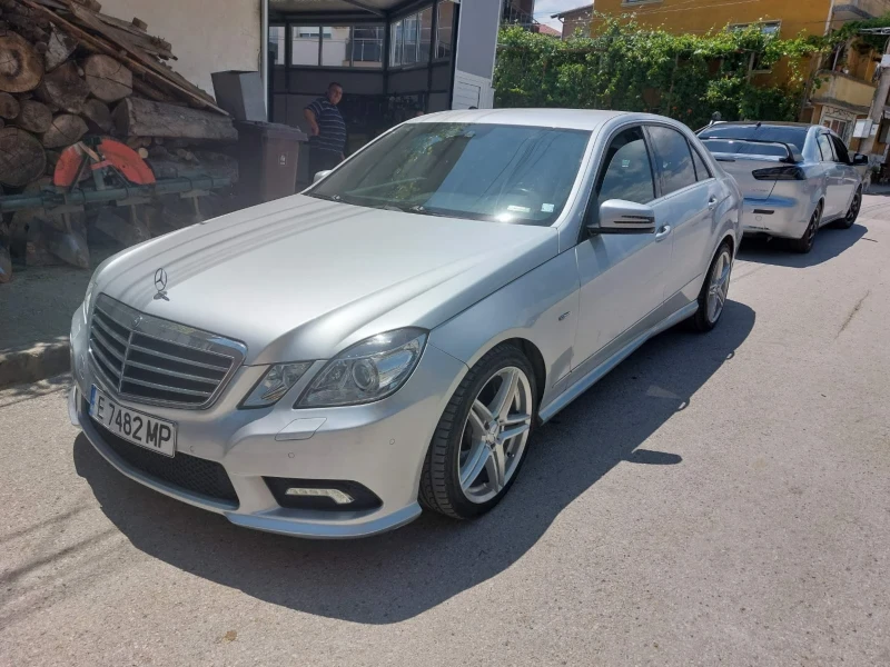 Mercedes-Benz E 300, снимка 3 - Автомобили и джипове - 53343078