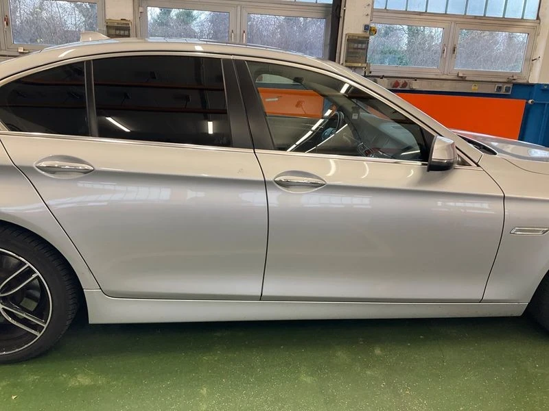 BMW 530 F10  FACELIFT , снимка 7 - Автомобили и джипове - 49238984