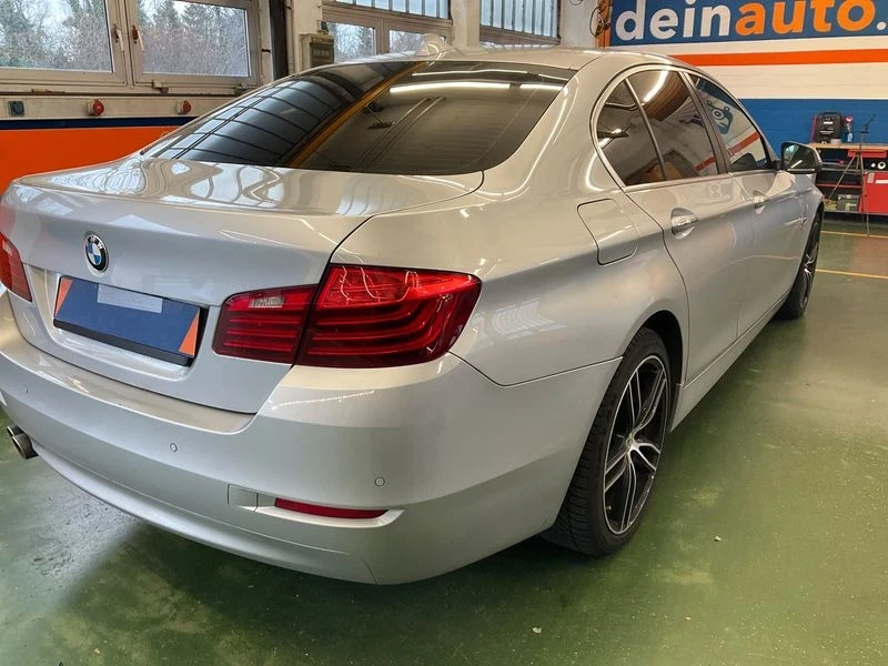 BMW 530 F10  FACELIFT , снимка 4 - Автомобили и джипове - 49238984