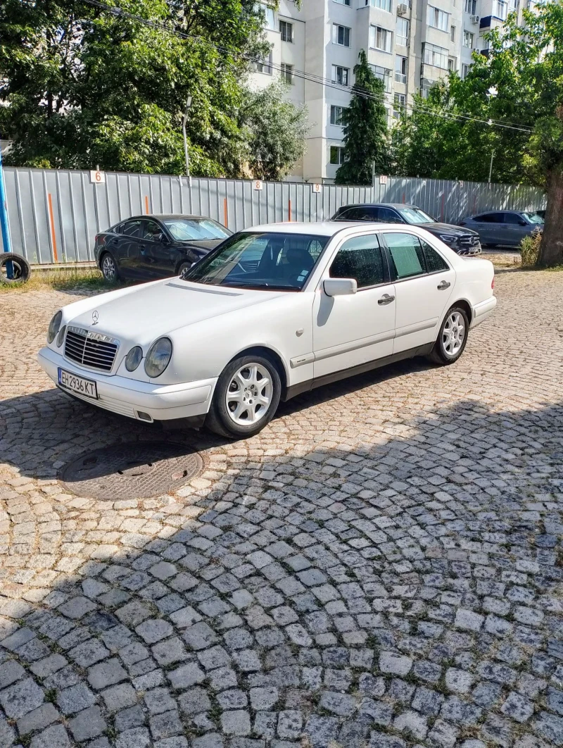 Mercedes-Benz E 200 газ-инж ! - 4000 лв. - 21529734 1