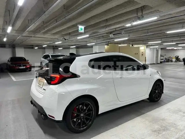 Toyota Yaris GR| ������| CRUISE| ����� �����| ���.��������� | Mobile.bg � ����������� 4