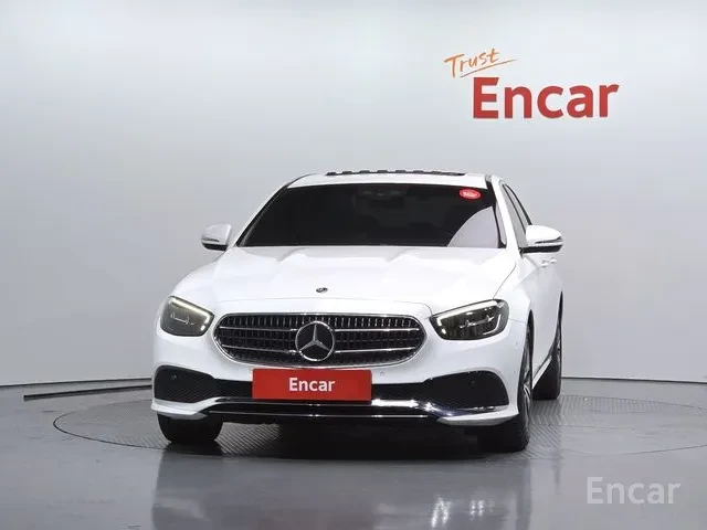 Mercedes-Benz E 250 W213 Avangarde, снимка 3 - Автомобили и джипове - 55564308