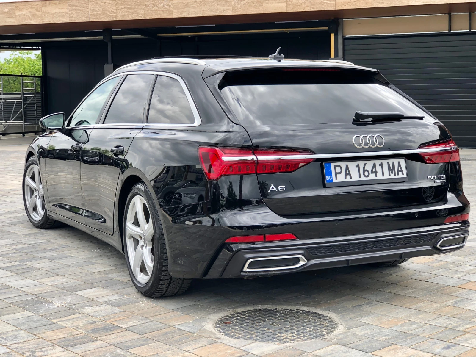 Audi A6 50TDI quattro * Panorama*  - изображение 6