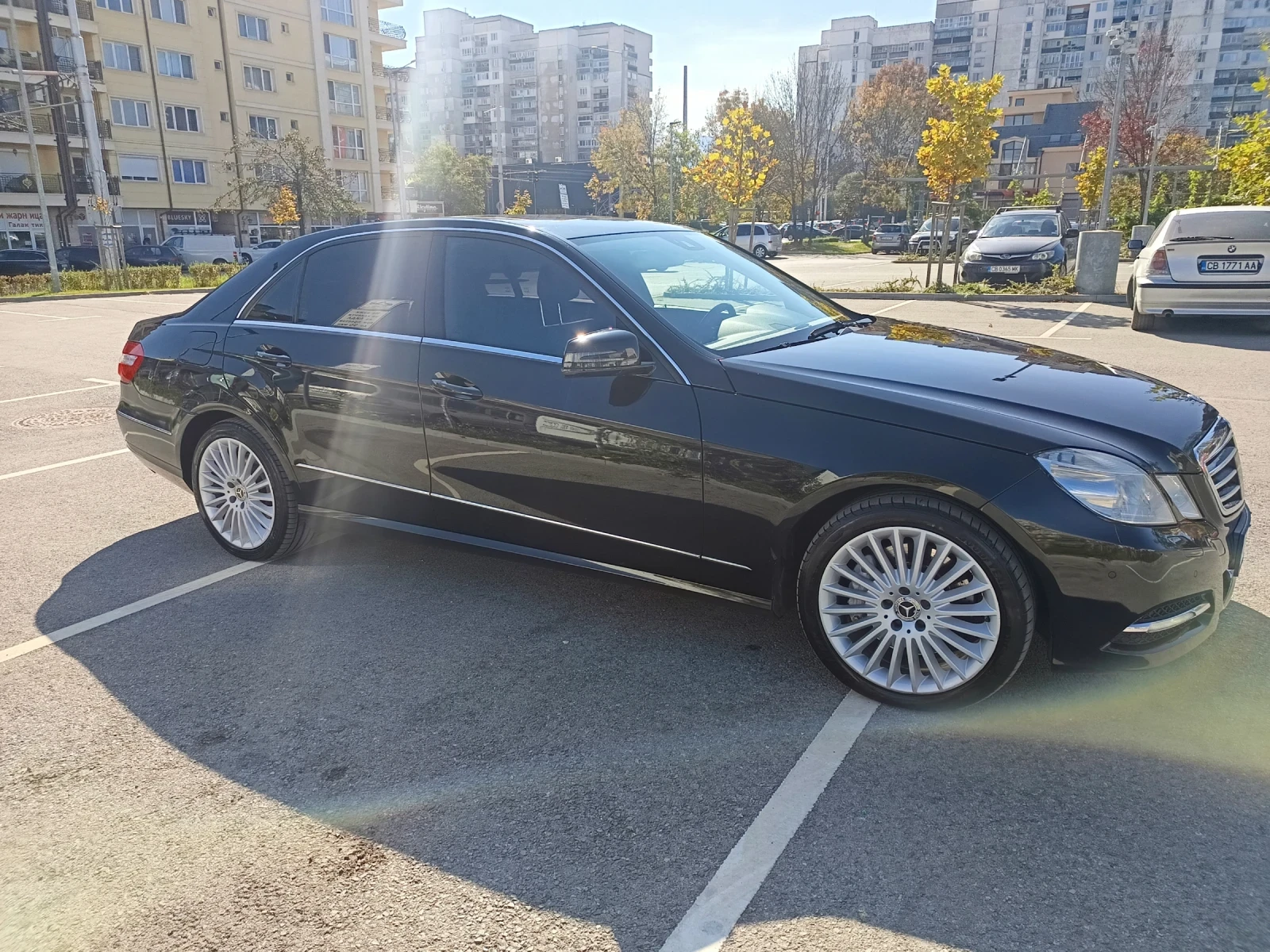 Mercedes-Benz E 500  - изображение 5