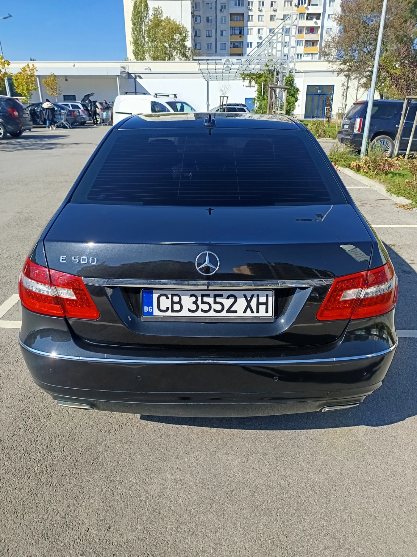 Mercedes-Benz E 500  - изображение 7