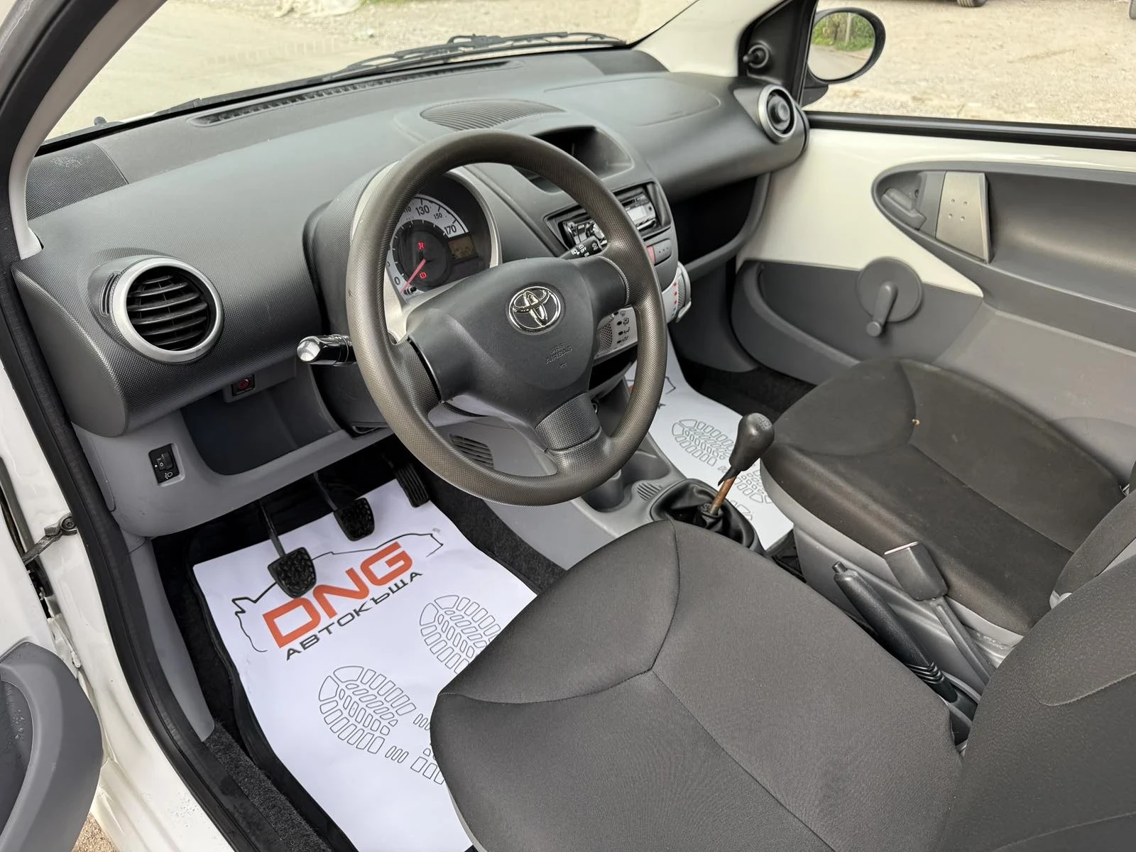 Toyota Aygo 1, 000 EURO4  - изображение 8