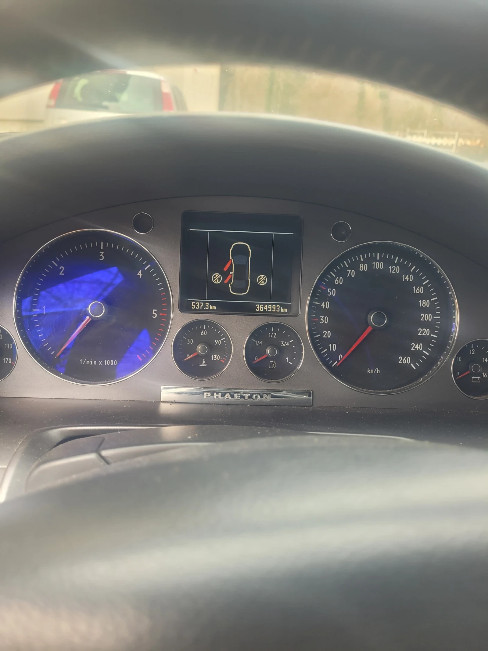 VW Phaeton 3.0 TDI - изображение 9