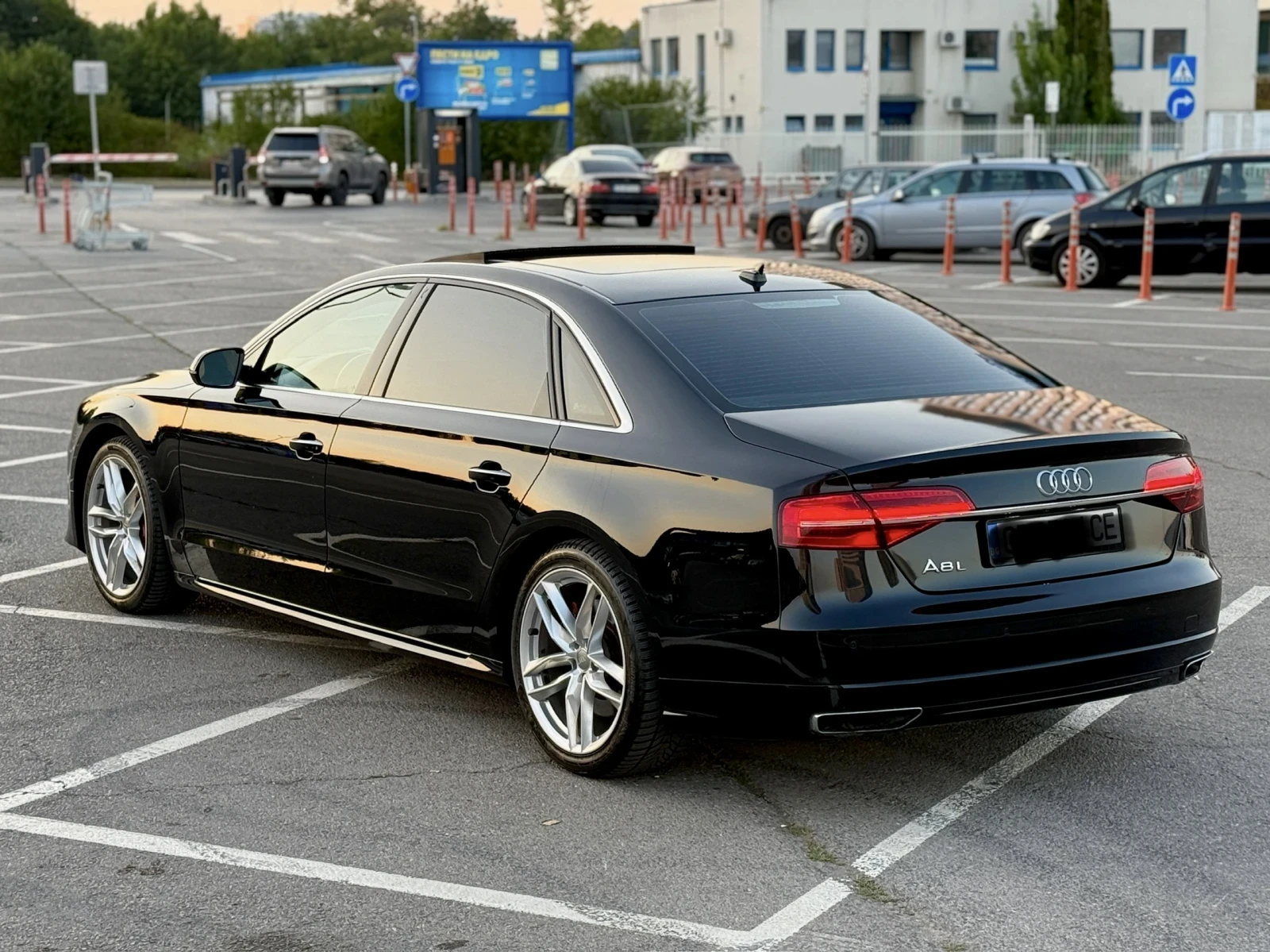 Audi A8 S-Line 3.0TFSI - изображение 7