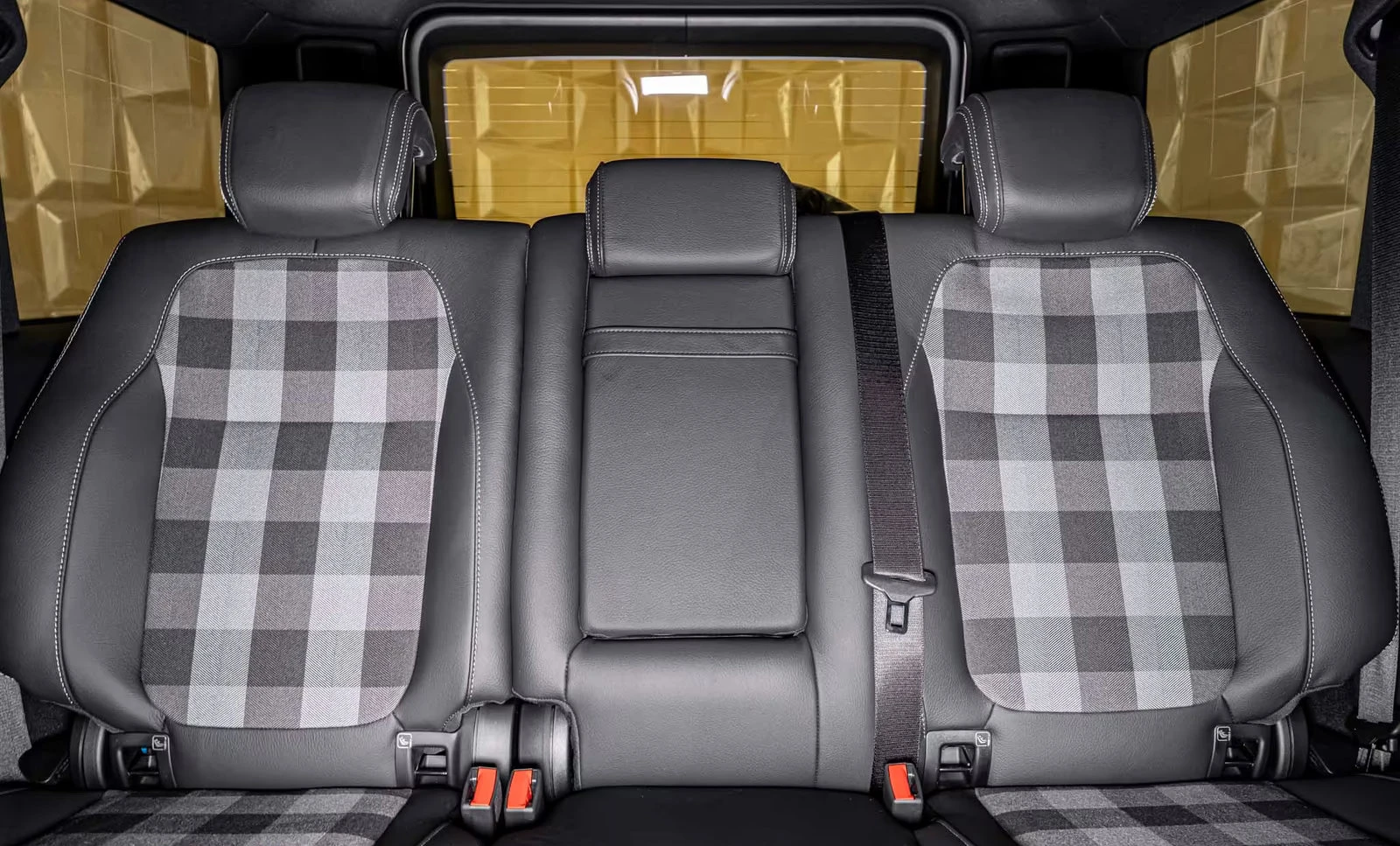 Mercedes-Benz G 450 STRONGER THAN THE 1980s/367HP/PANO/360/717v | Mobile.bg   14