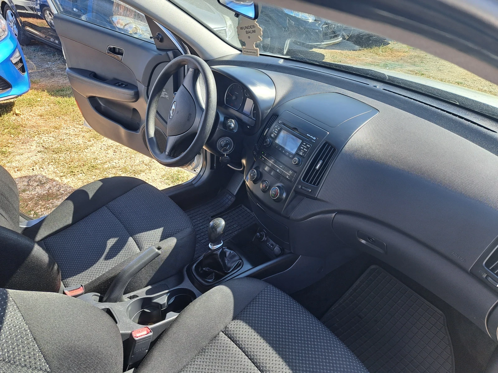 Hyundai I30 1.6 crdi 90 кс 6 скорости  | Mobile.bg — изображение 17