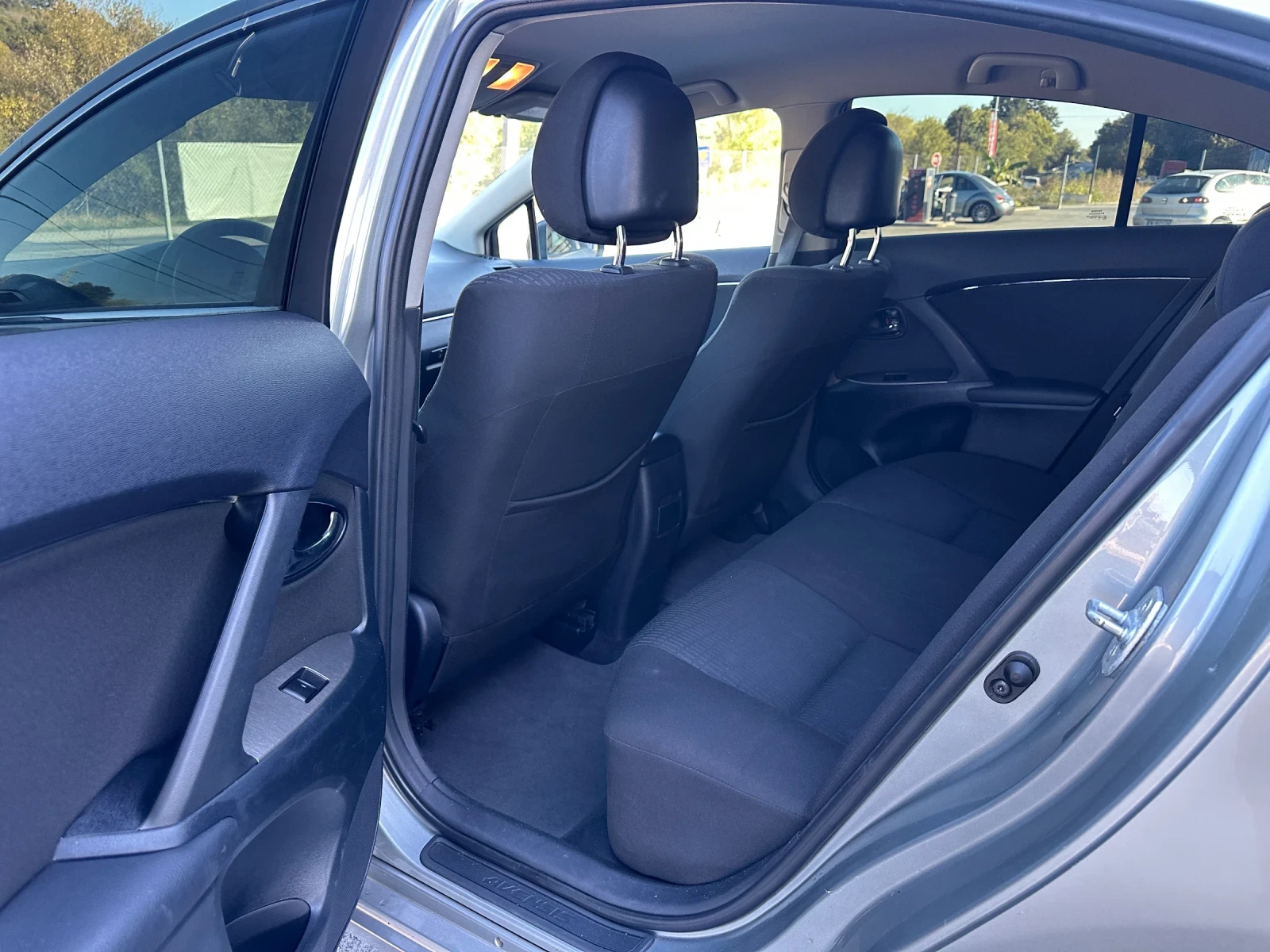 Toyota Avensis 2.0-NAVI--1-! | Mobile.bg   15