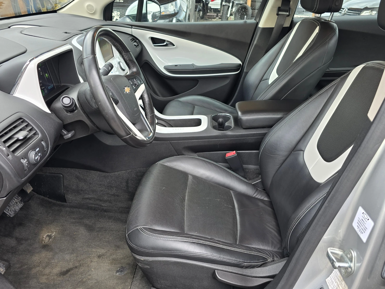 Chevrolet Volt Premier/ Plug-In Хибрид/Лизинг - изображение 9