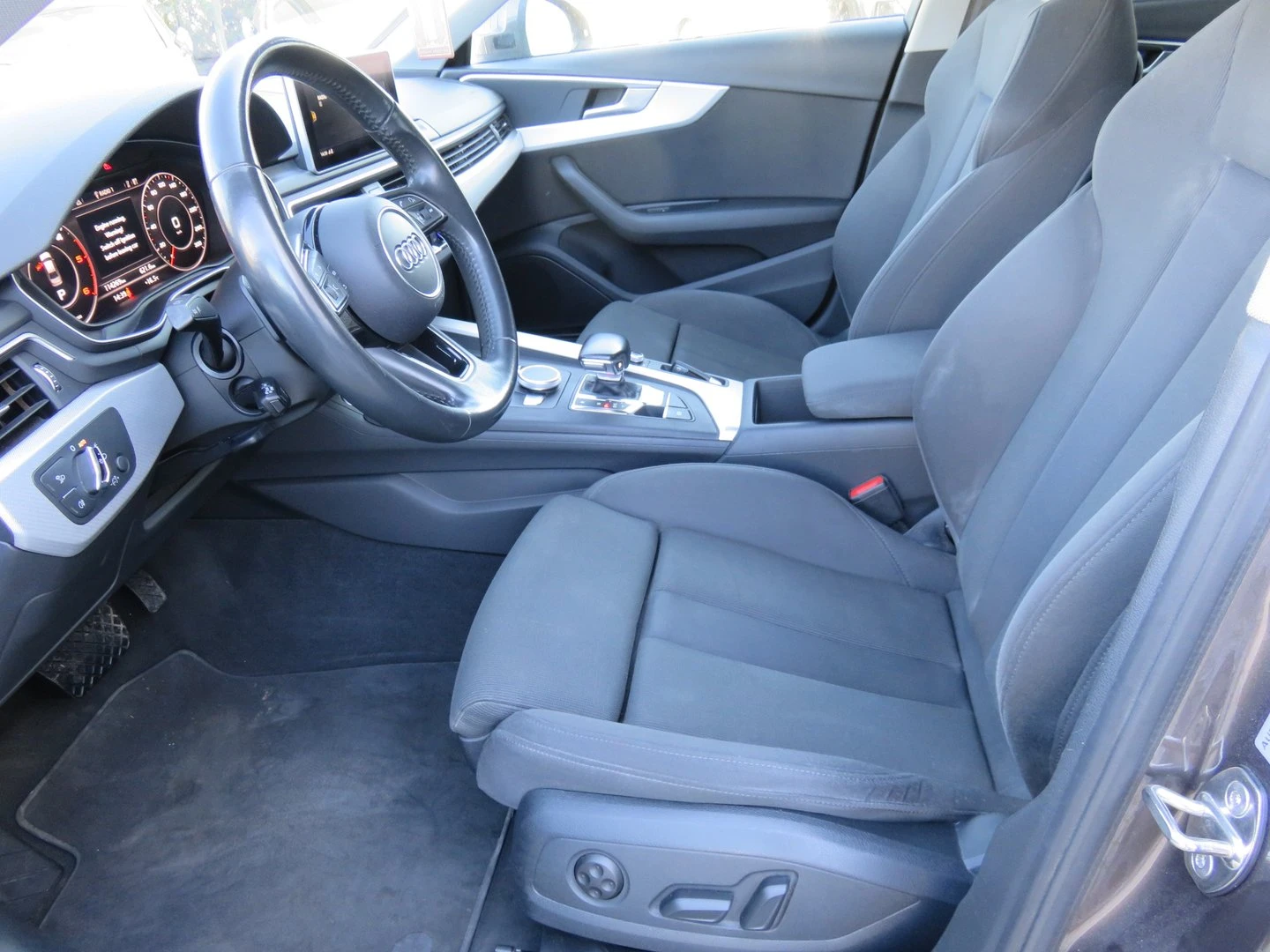 Audi A4 Sport 2.0 TDI | Mobile.bg � ����������� 4