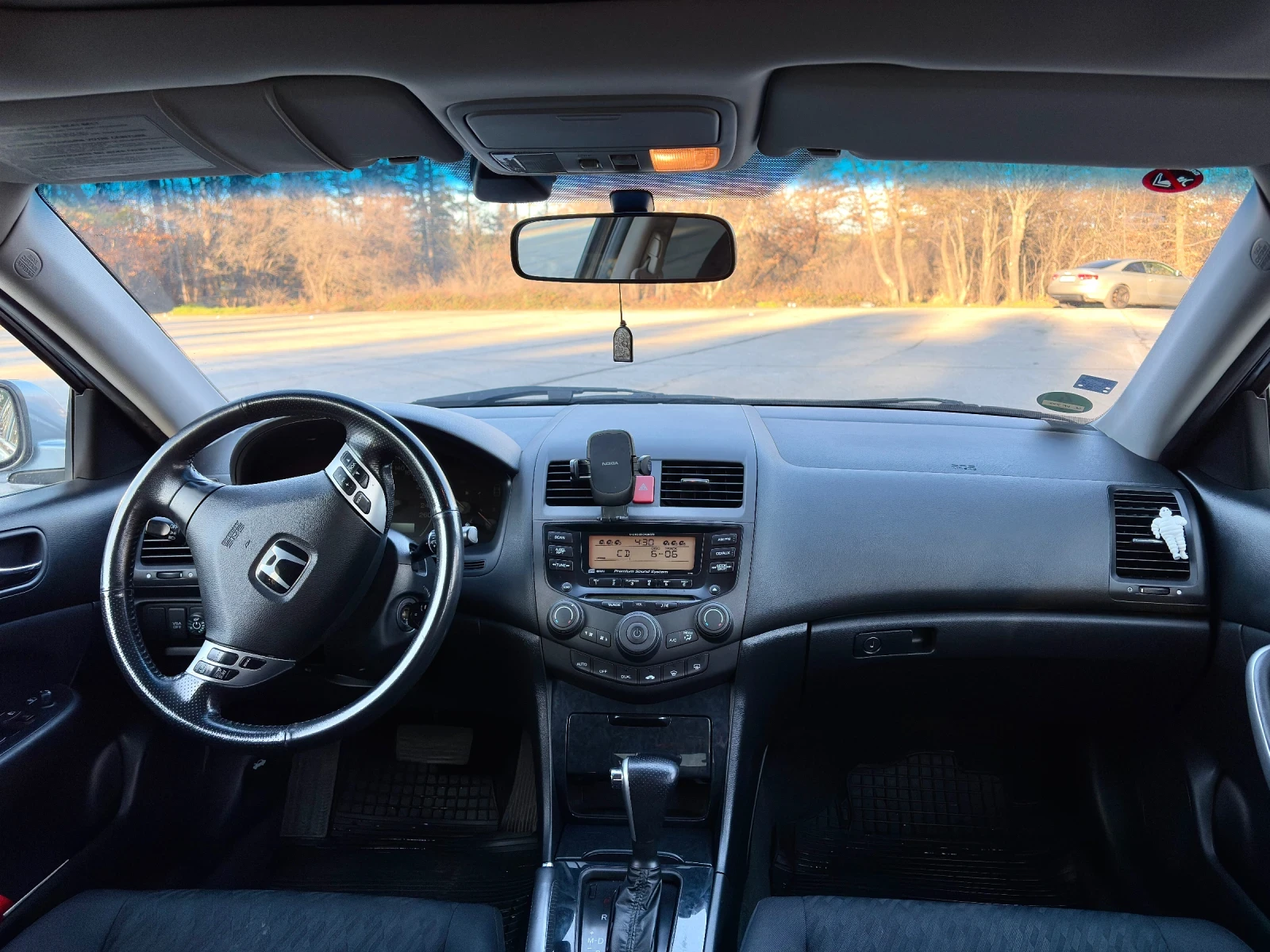 Honda Accord, снимка 8 - Автомобили и джипове - 53738151