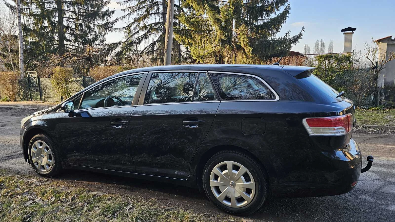 Toyota Avensis 1.8 | Mobile.bg � ����������� 3