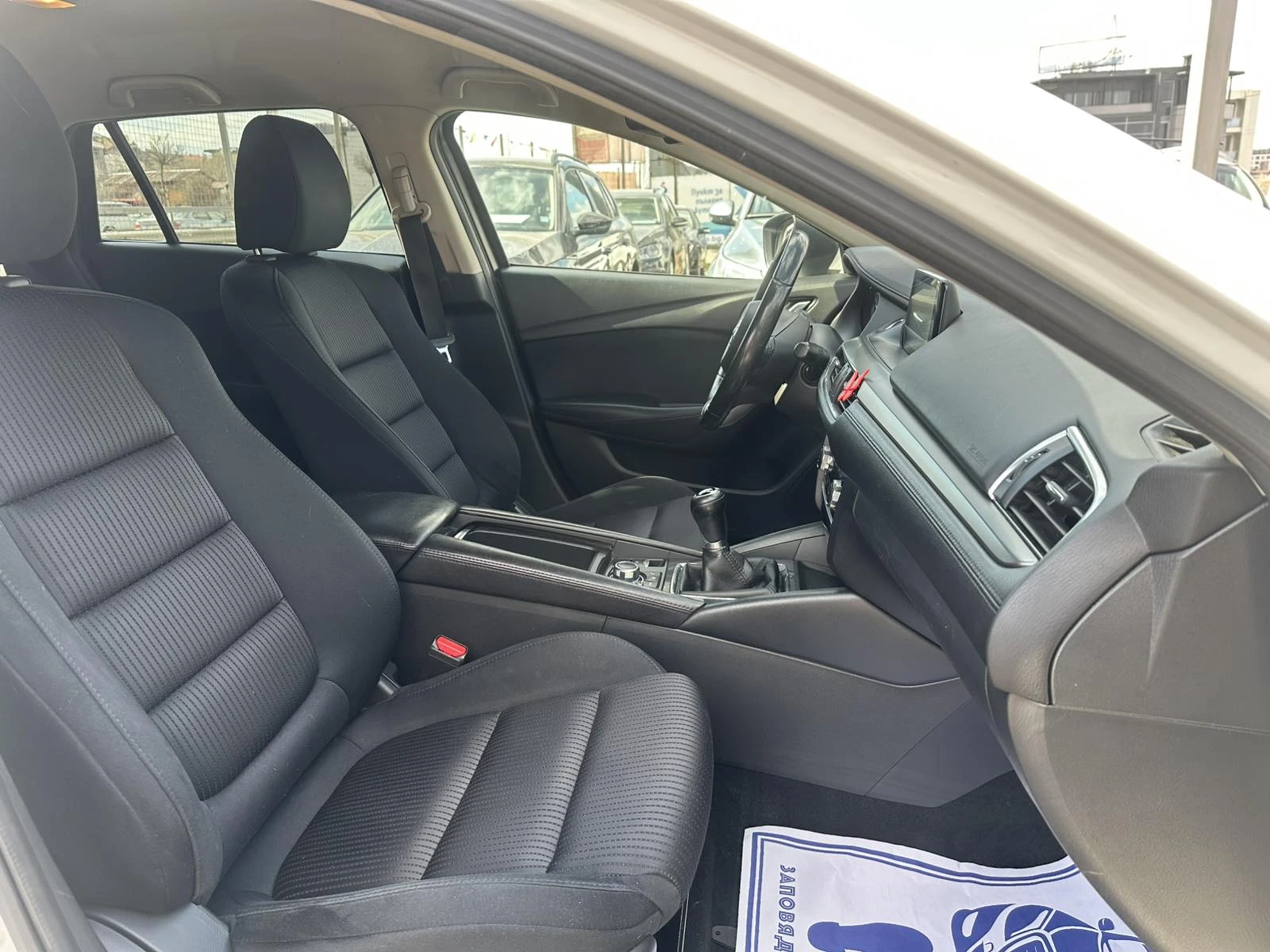 Mazda 6 2.2Skyactiv-D Facelift, снимка 14 - Автомобили и джипове - 53988492