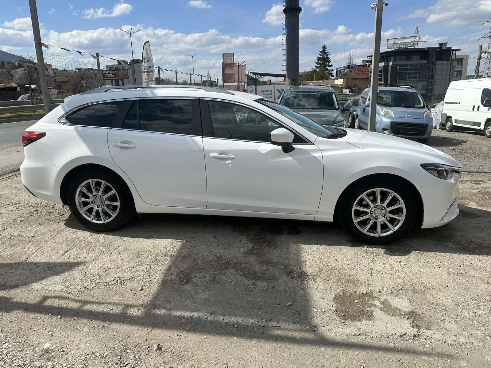 Mazda 6 2.2Skyactiv-D Facelift, снимка 7 - Автомобили и джипове - 53988492