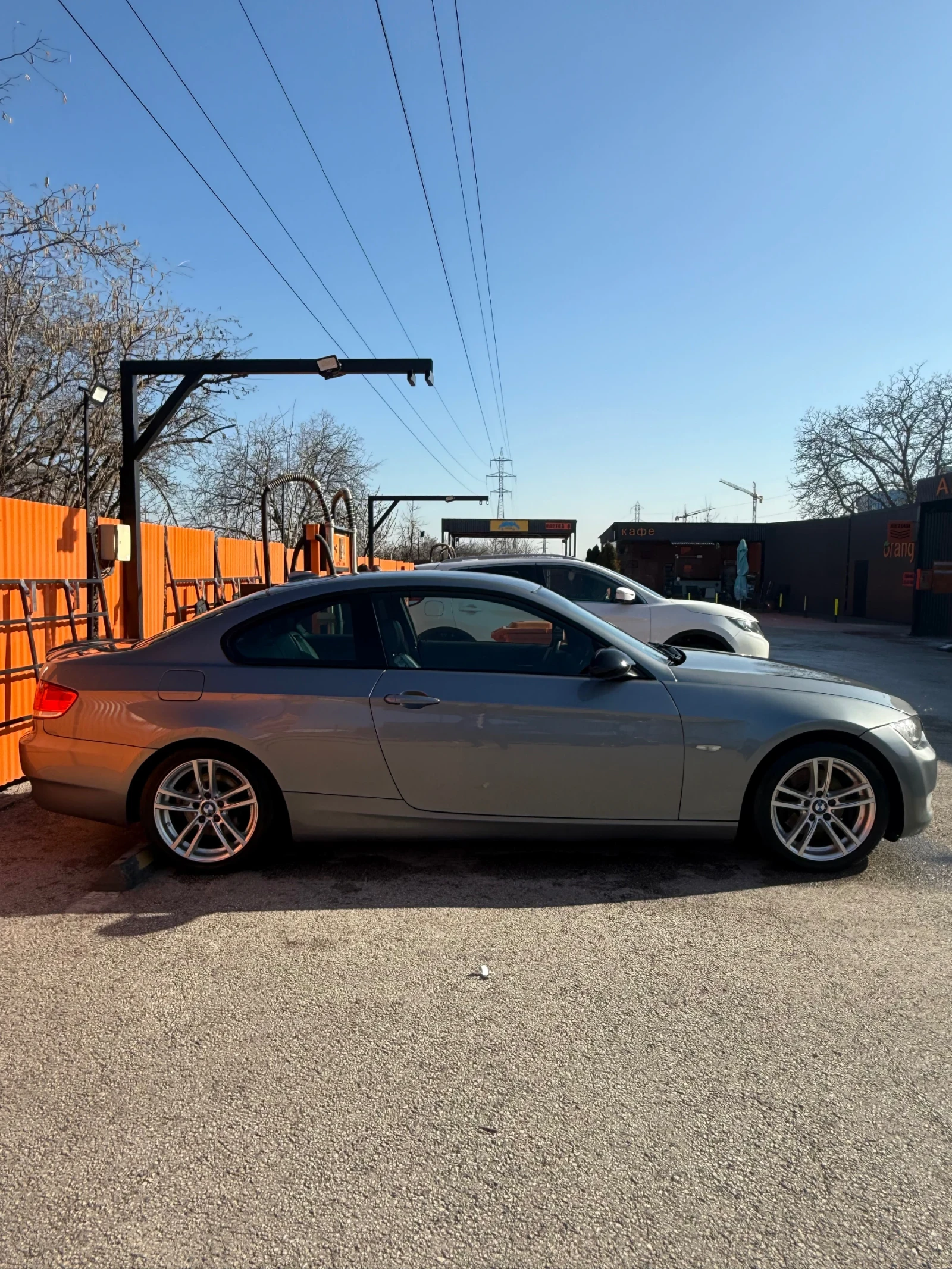 BMW 320, снимка 6 - Автомобили и джипове - 54159047