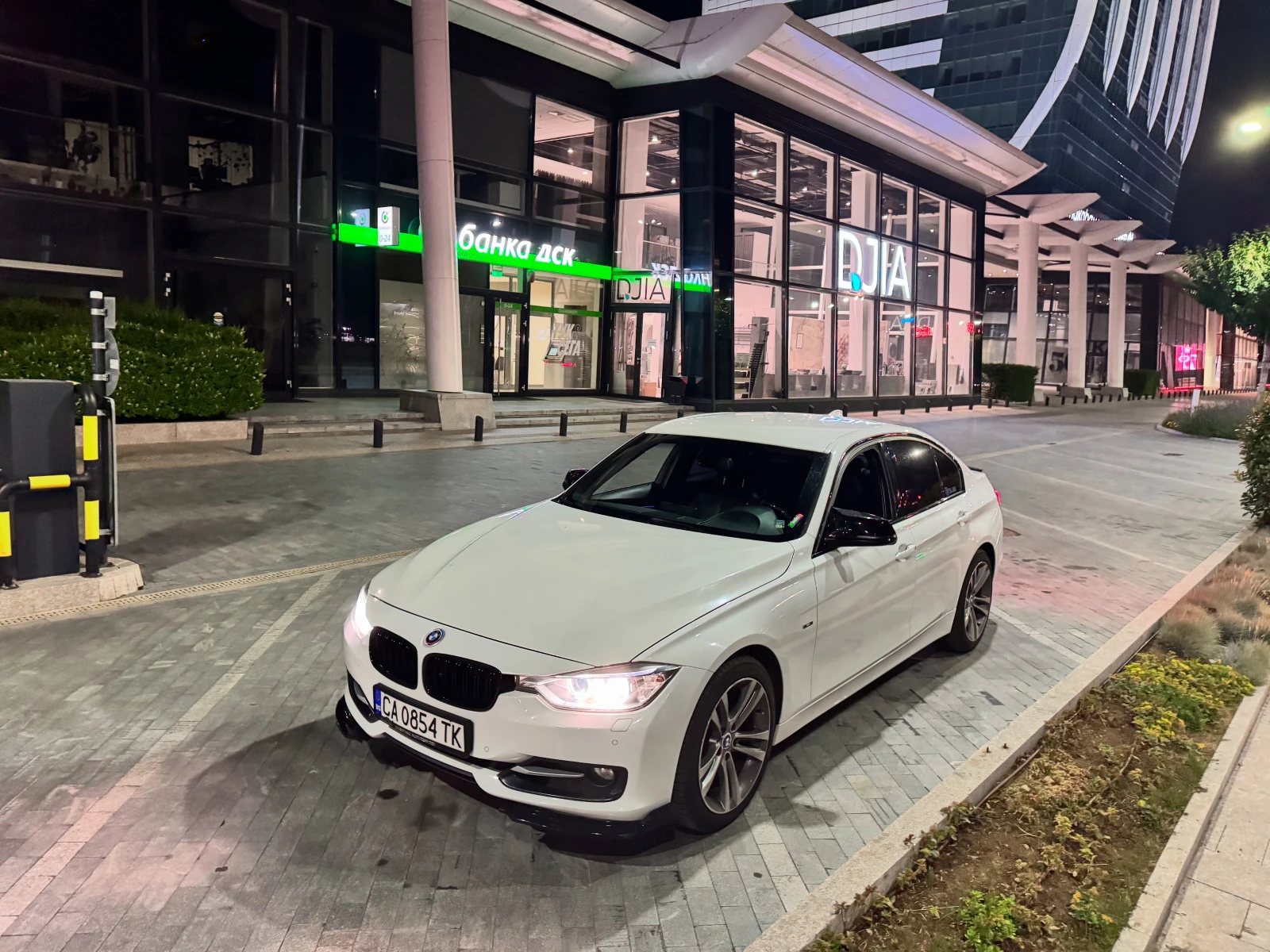 BMW 328 RWD Sport Line, снимка 7 - Автомобили и джипове - 54195128