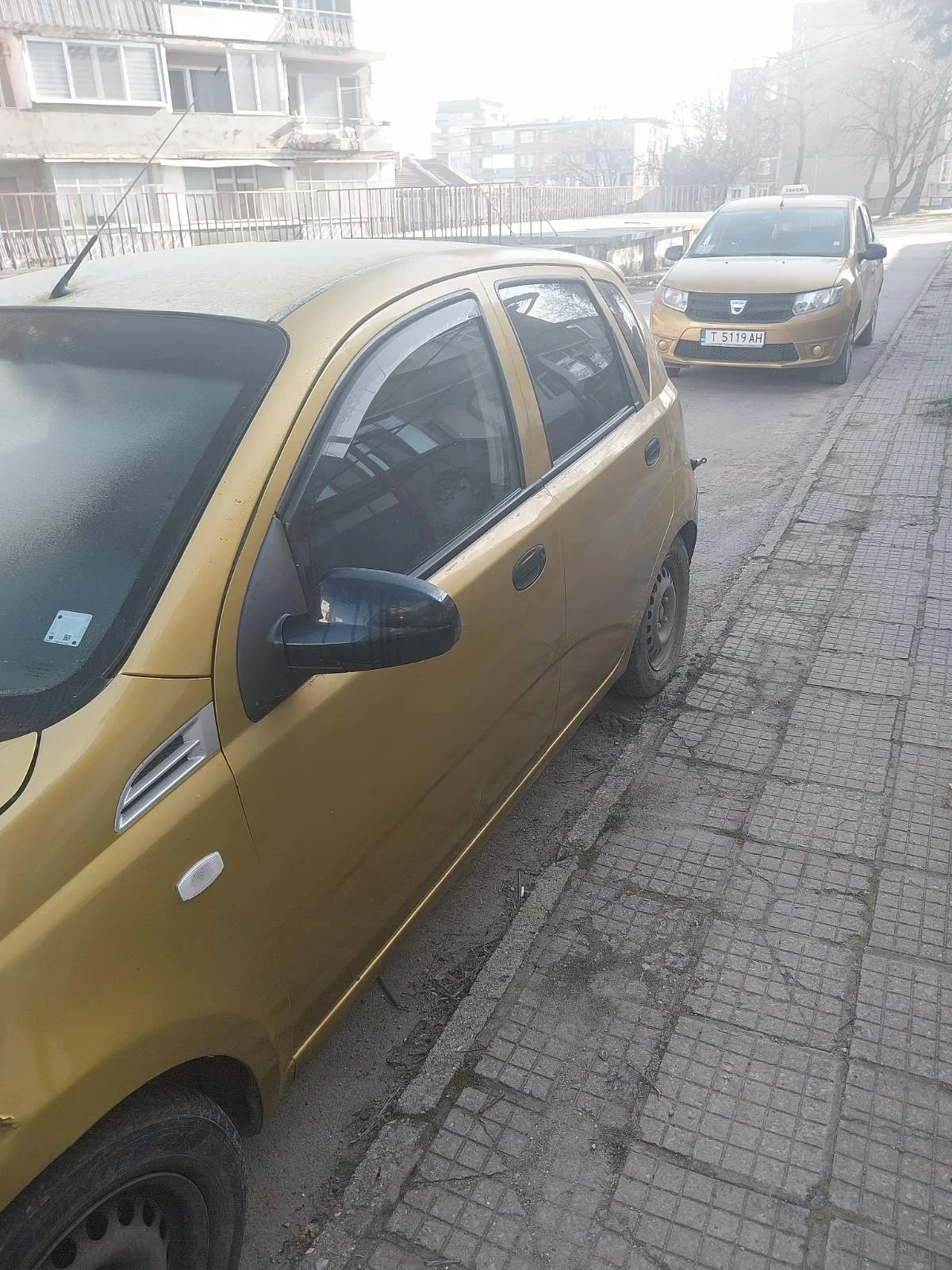 Chevrolet Aveo, снимка 2 - Автомобили и джипове - 54412477