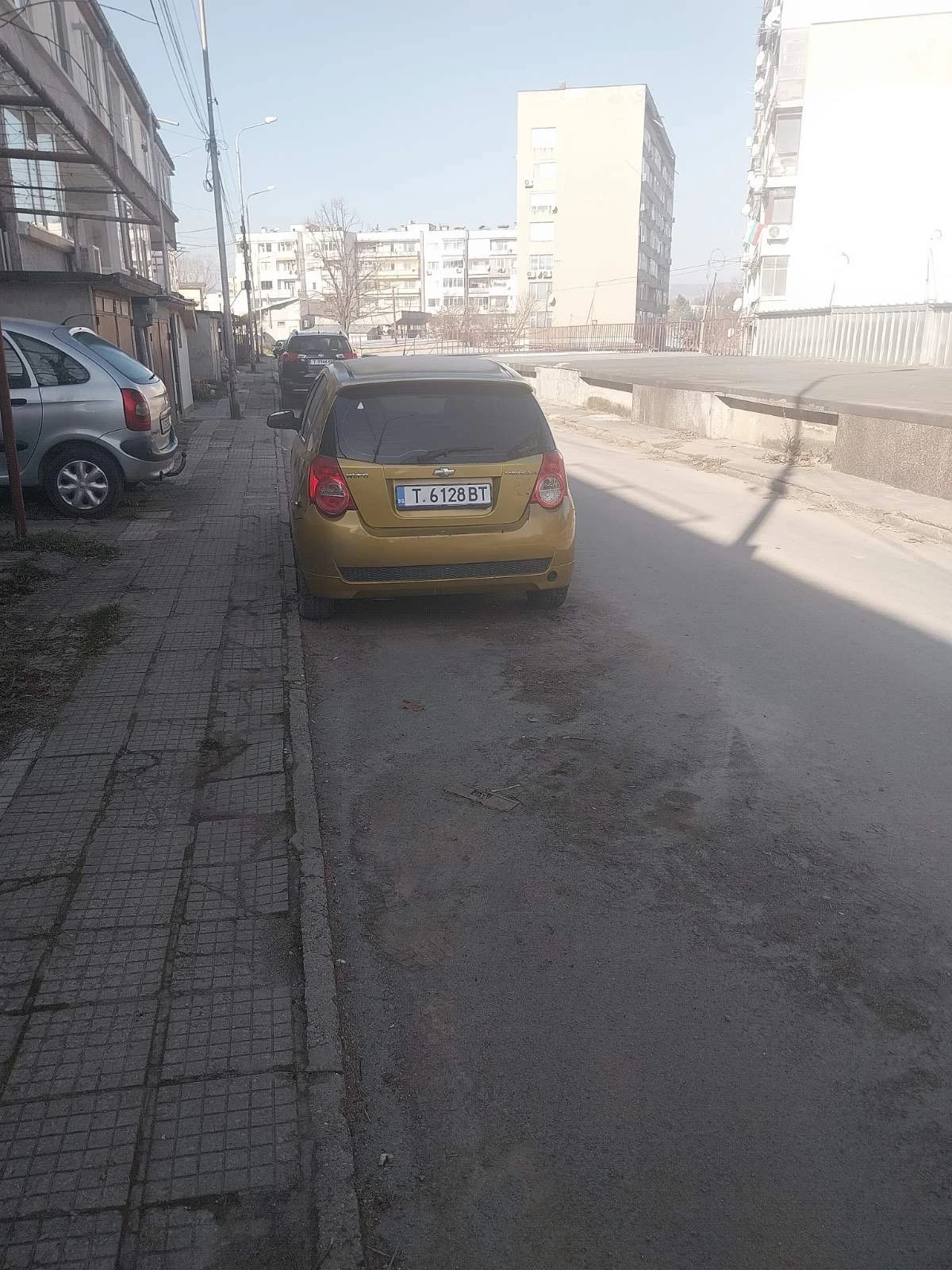 Chevrolet Aveo, снимка 6 - Автомобили и джипове - 54412477