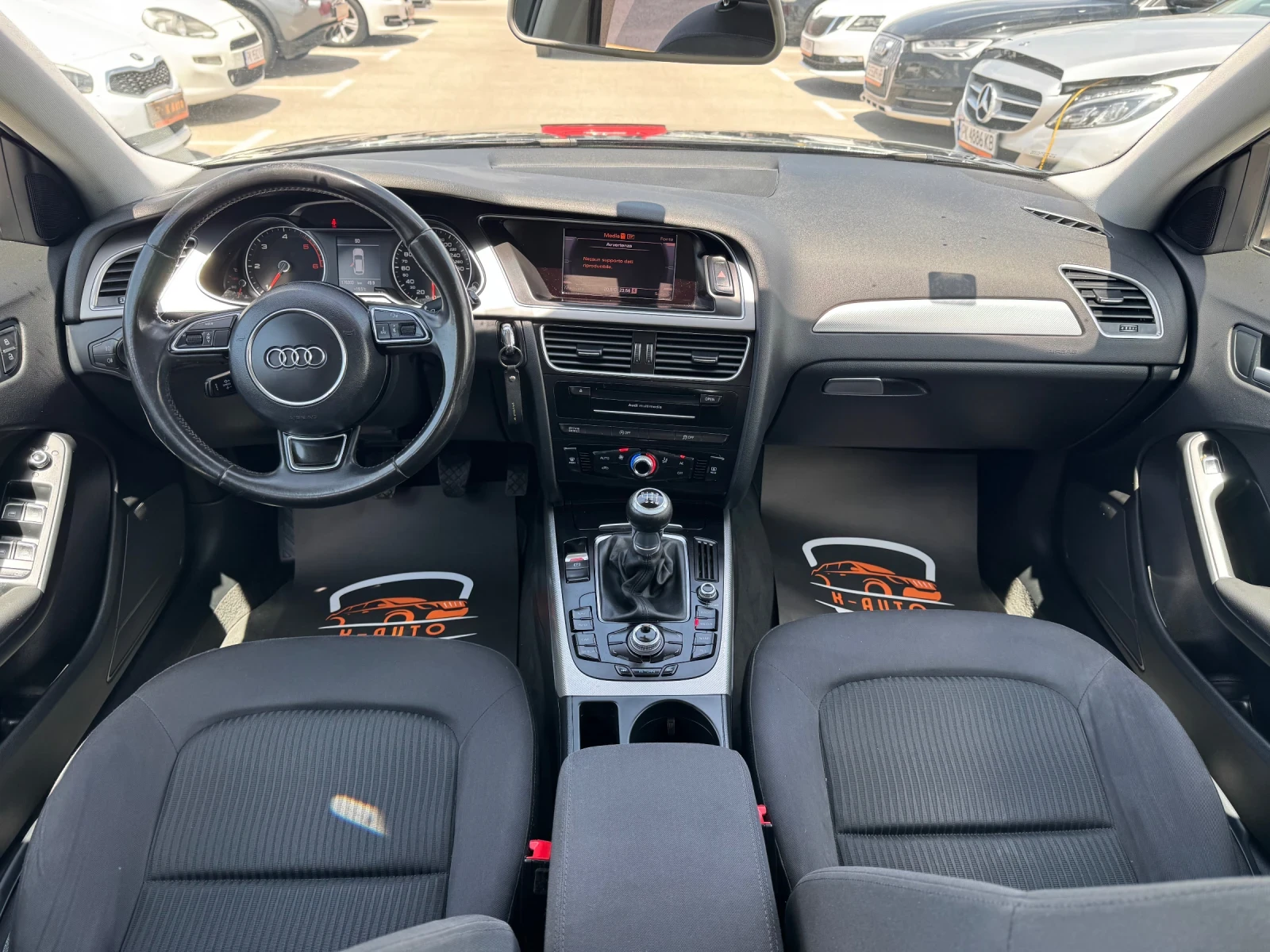 Audi A4 Facelift / TDi / Navi, снимка 3 - Автомобили и джипове - 54609207