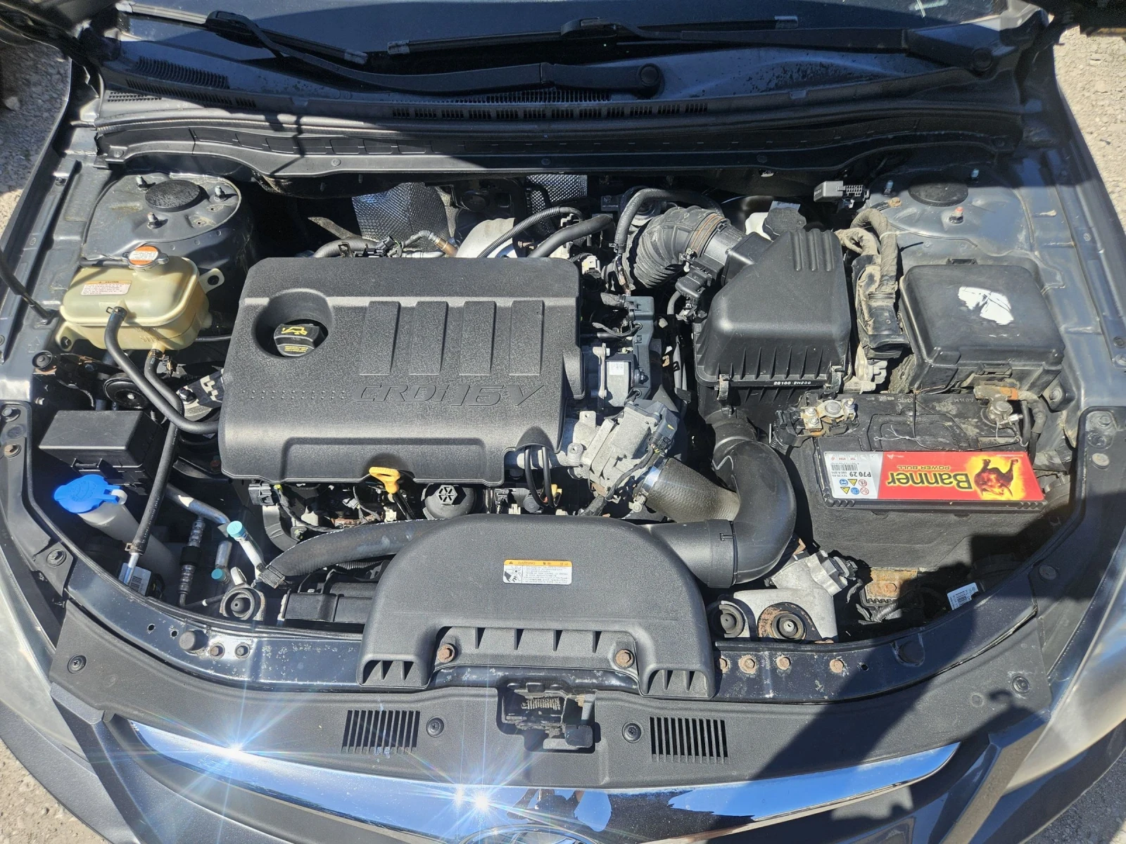Hyundai I30 1.6 CRDI* Климатик* Face-Lift , снимка 6 - Автомобили и джипове - 54700989