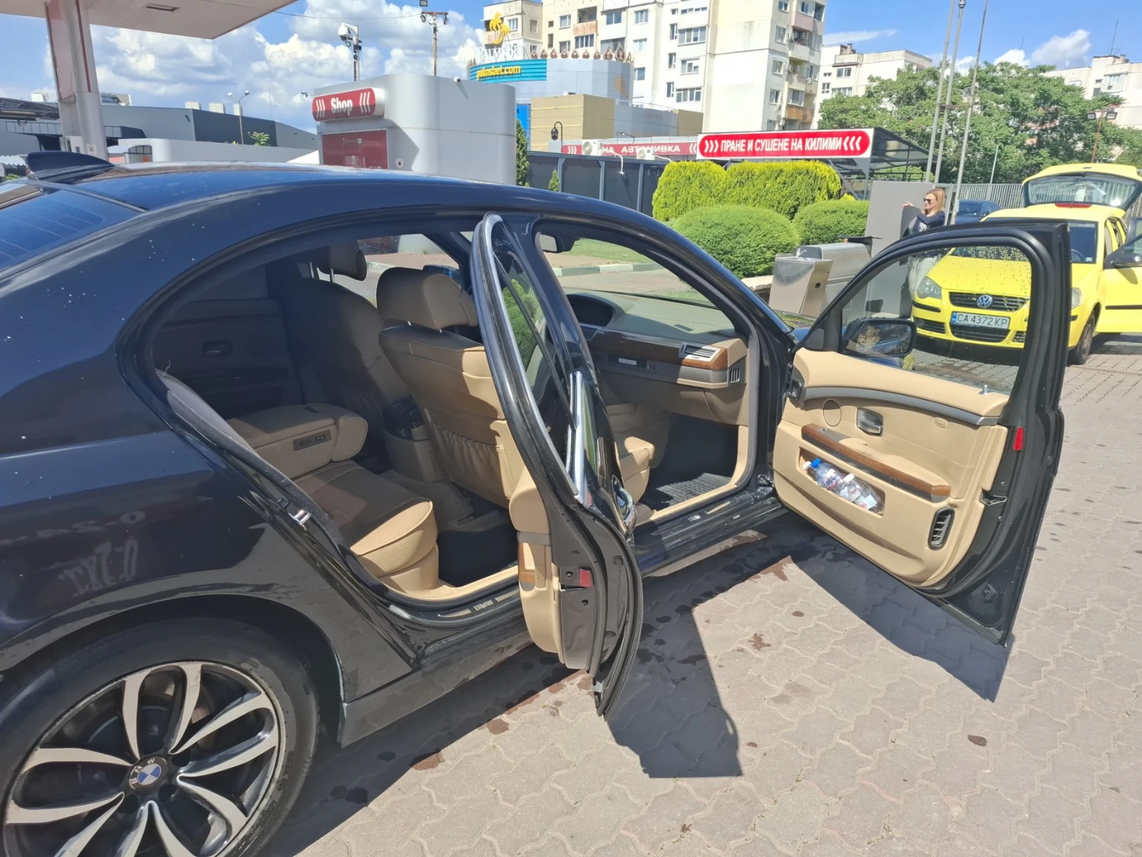 BMW 730, снимка 15 - Автомобили и джипове - 54736512