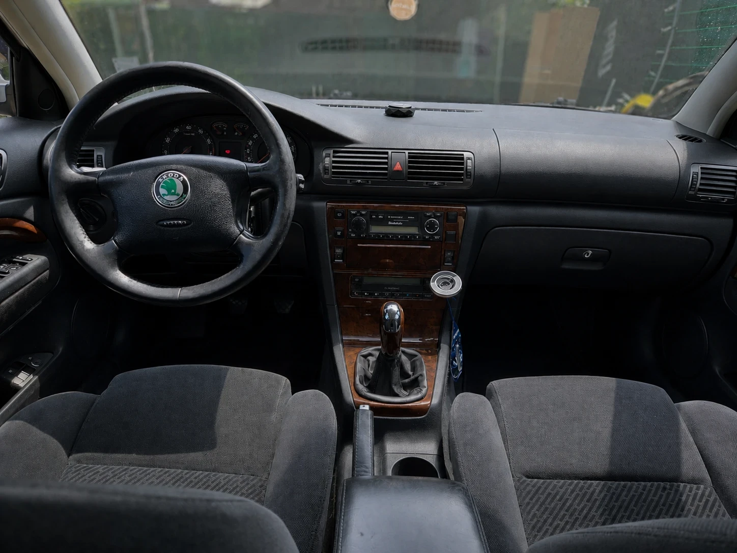 Skoda Superb 1.8 150кс. TURBO! ГАЗ! , снимка 7 - Автомобили и джипове - 55509292