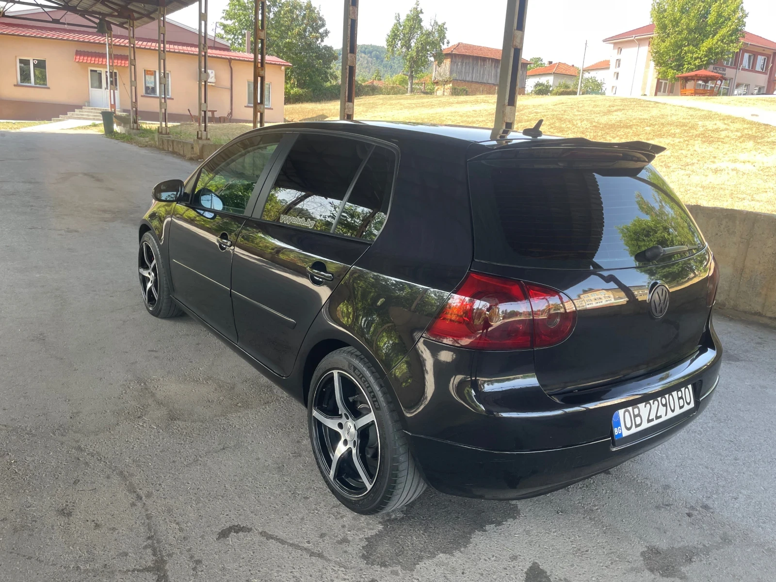 VW Golf 1.9 105 6 Скорости , снимка 10 - Автомобили и джипове - 55880018