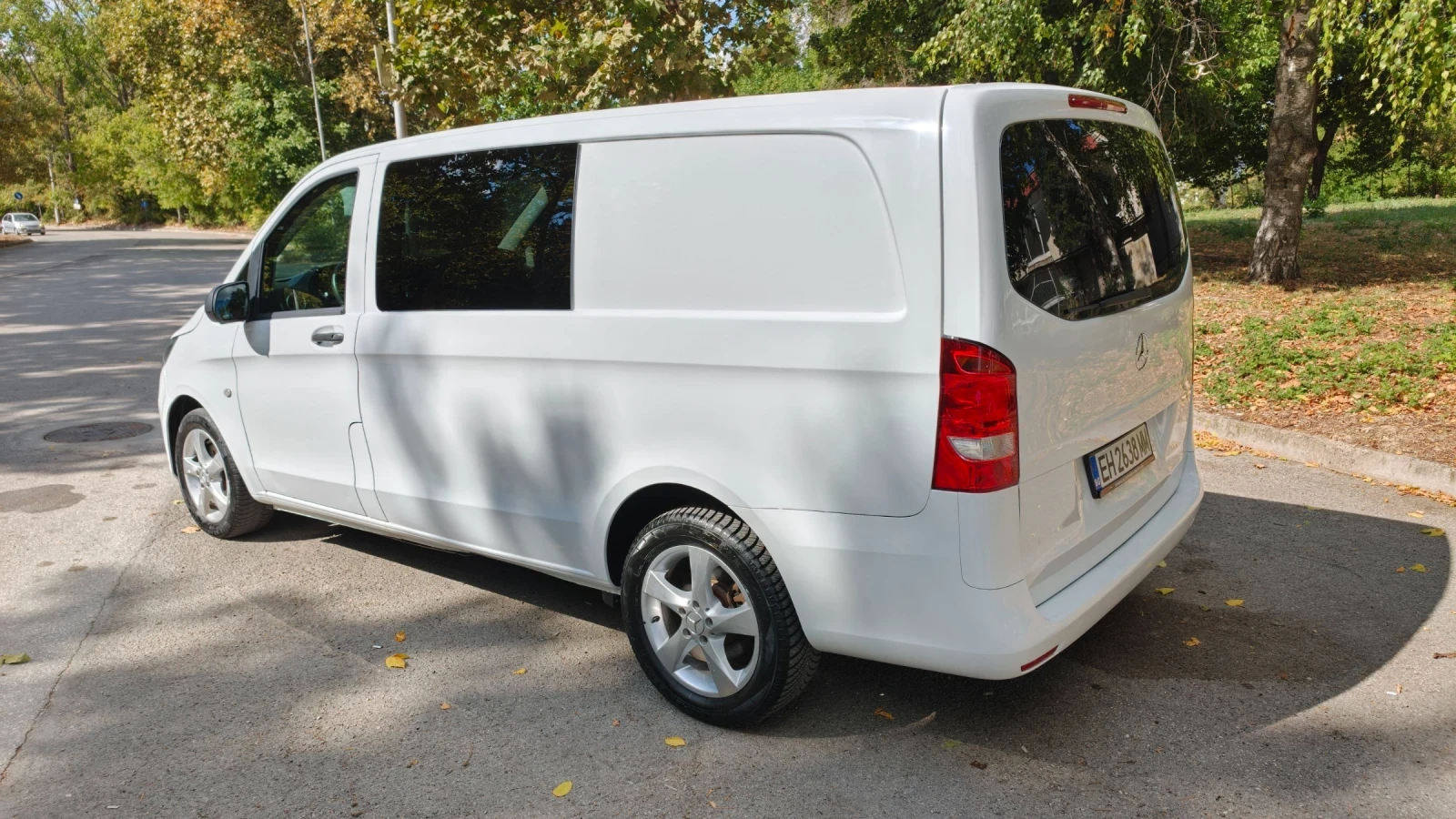Mercedes-Benz Viano Vito 111 СПЕШНО, снимка 4 - Автомобили и джипове - 56333386