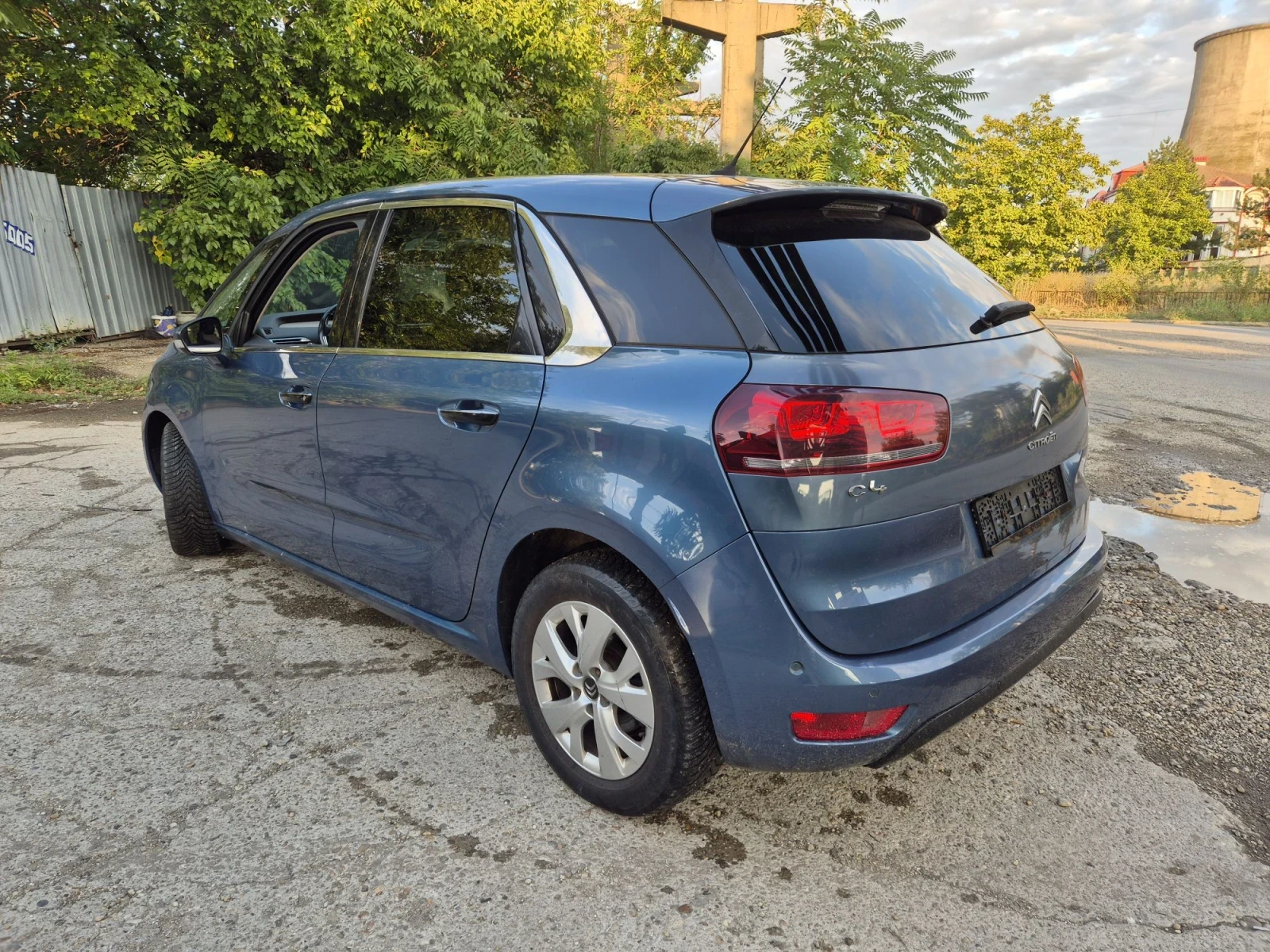 Citroen C4 Picasso, снимка 5 - Автомобили и джипове - 56060088