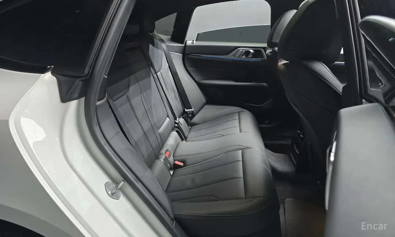 BMW i4 * eDrive40 M Sports * ���� �� �� *  | Mobile.bg � ����������� 11