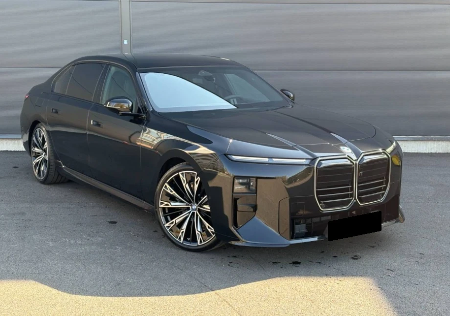 BMW 740 i xDrive M-Sport 